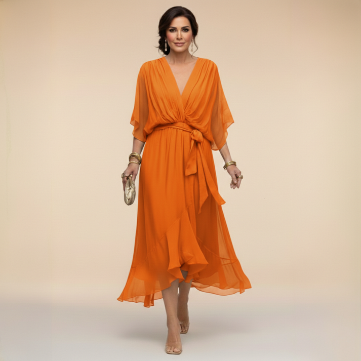 Elira – Fließendes Kleid mit V-Ausschnitt und eleganter Taille