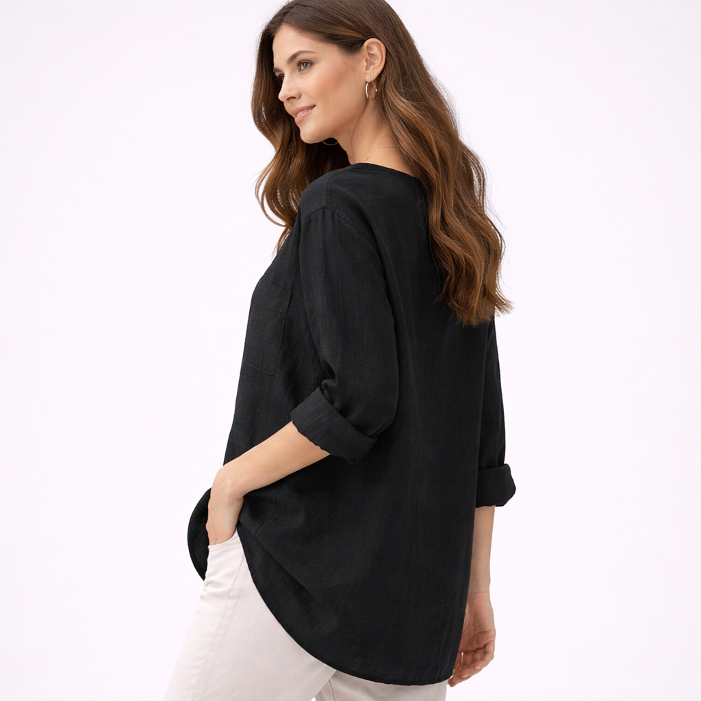 Johanna – Fließende Bluse mit eleganter Knopfleiste