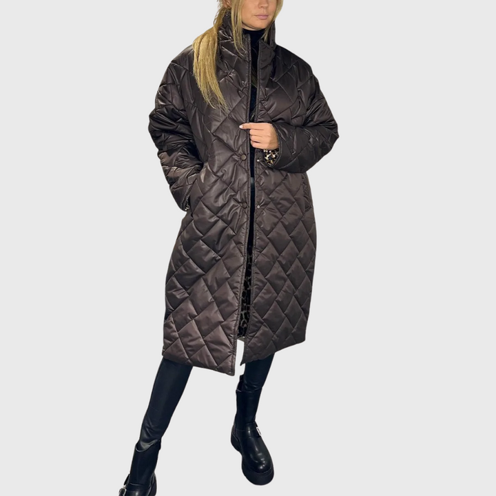 Zarielle – Wendbare Steppjacke mit raffinierter Vielseitigkeit