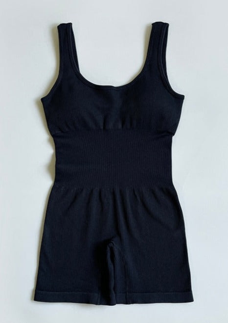 Velmisse – Gerippter Damen-Bodysuit in Schwarz