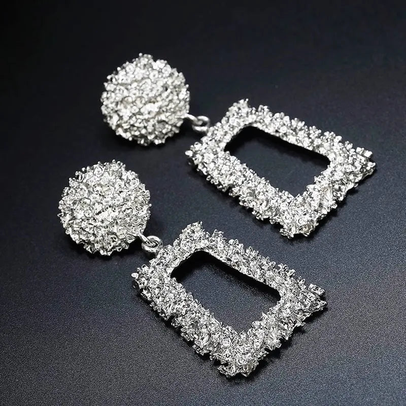 Quadrisse – Quadratische Statement-Ohrringe mit moderner Eleganz