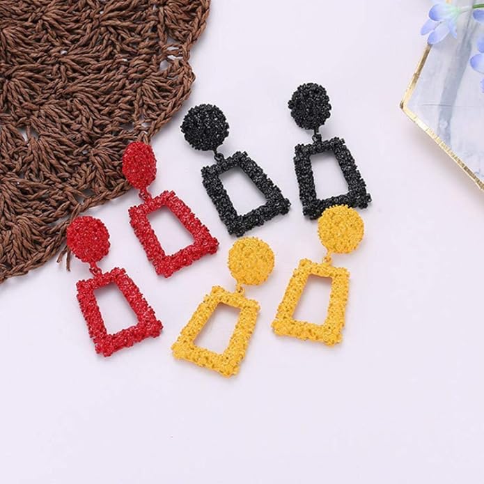 Quadrisse – Quadratische Statement-Ohrringe mit moderner Eleganz