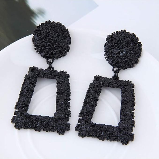 Quadrisse – Quadratische Statement-Ohrringe mit moderner Eleganz