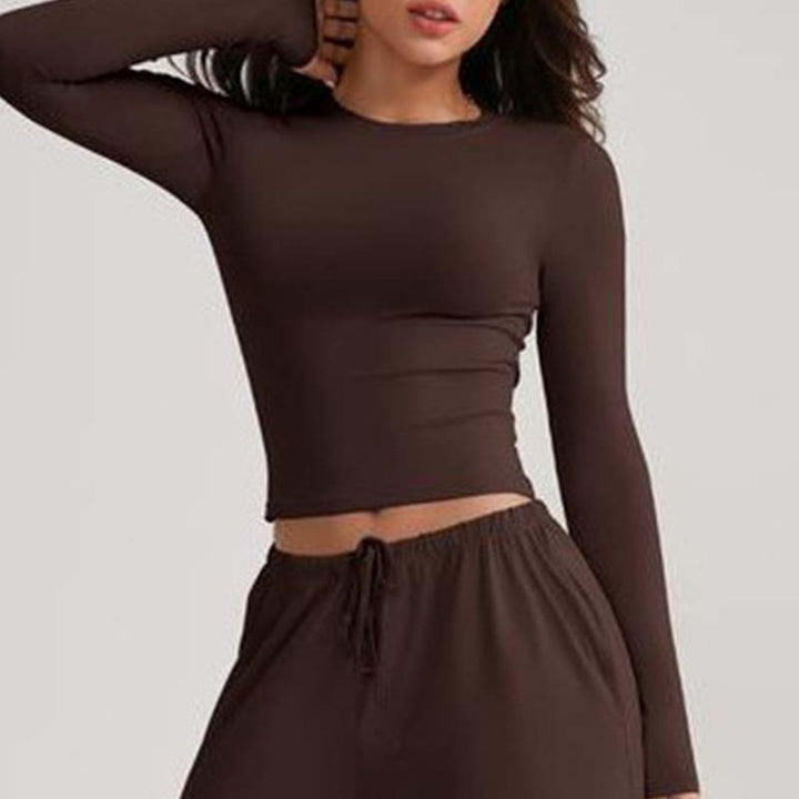 Velmora – Modernes Zweiteiler-Set mit eleganter Leichtigkeit