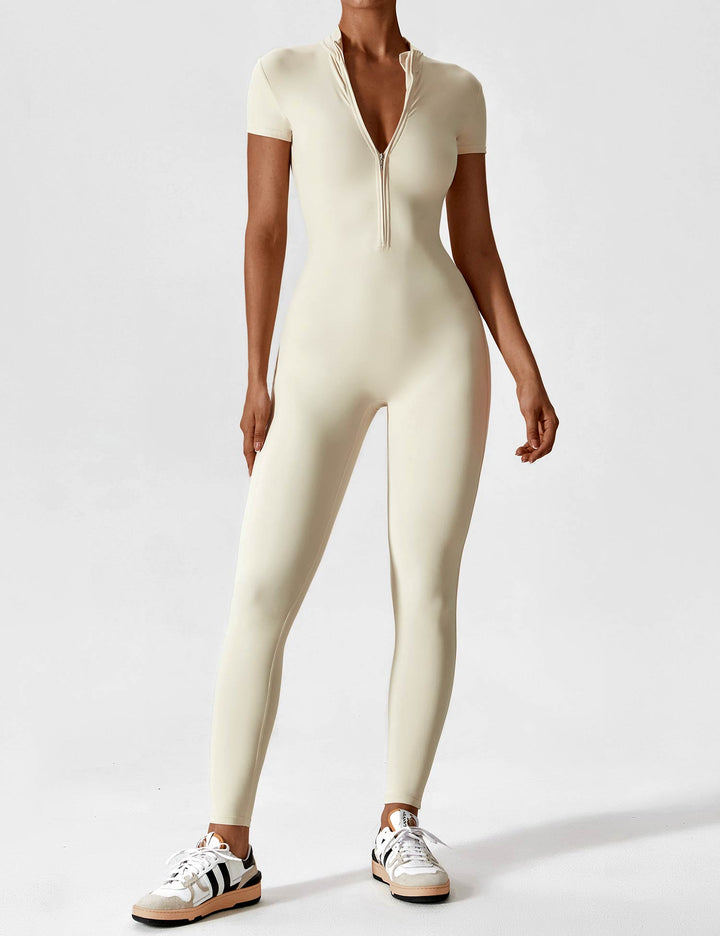 Arelisse – Sportlich-eleganter One-Piece Suit
