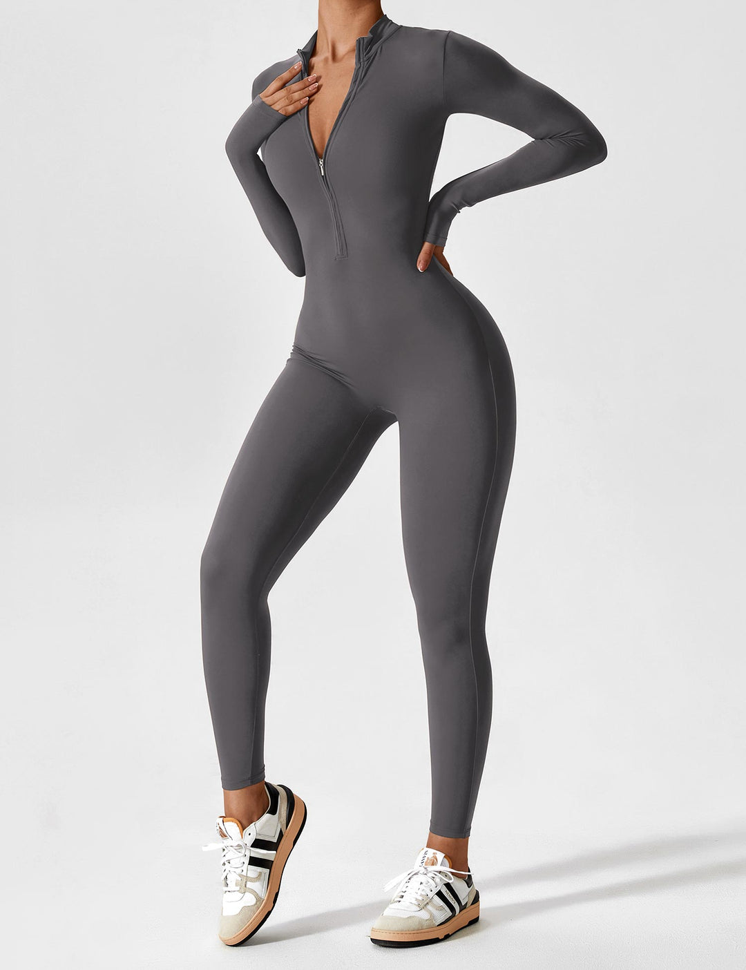 Arelisse – Sportlich-eleganter One-Piece Suit