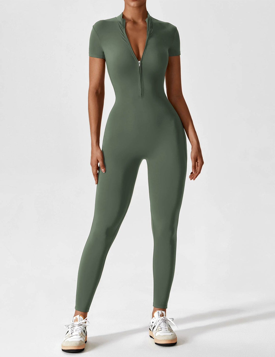 Arelisse – Sportlich-eleganter One-Piece Suit