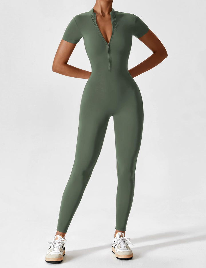Arelisse – Sportlich-eleganter One-Piece Suit