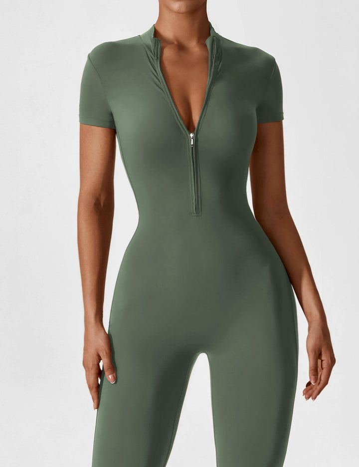 Arelisse – Sportlich-eleganter One-Piece Suit