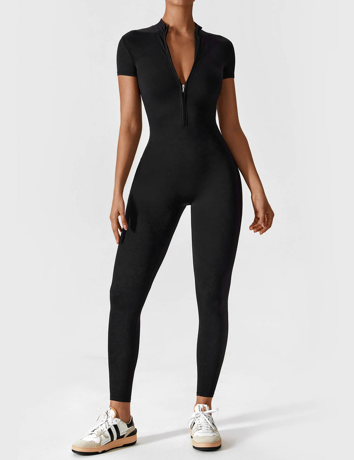 Arelisse – Sportlich-eleganter One-Piece Suit