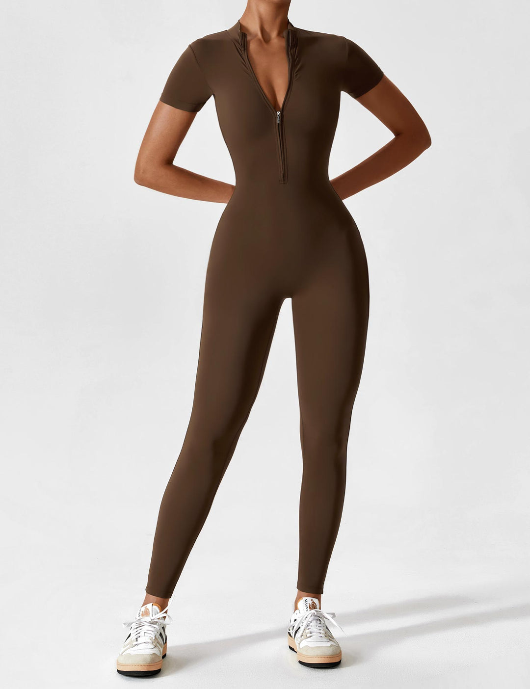 Arelisse – Sportlich-eleganter One-Piece Suit